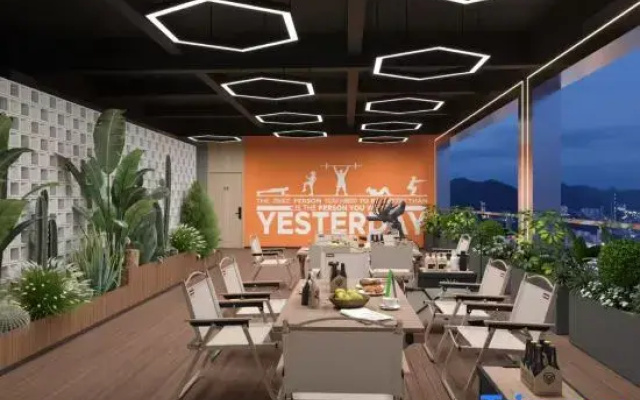 Lis Future Hotel (Wuhu Zhongshan Road Pedestrian Street Babaiban)