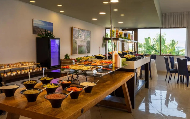 Daria- Authentic Israeli Experience