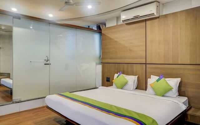 Treebo Hotel Shivas