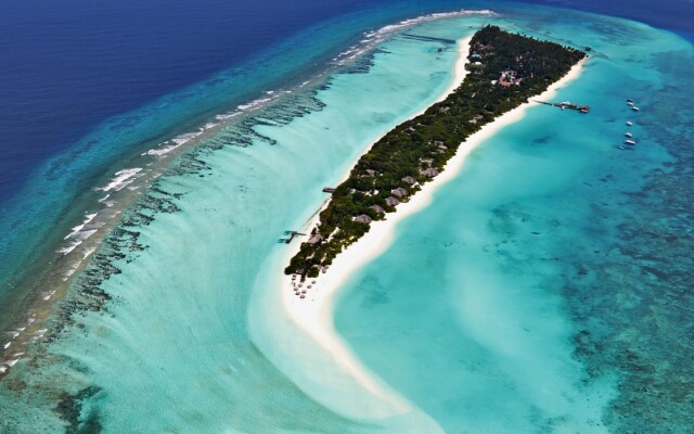 Palm Beach Island Resort & Spa Maldives