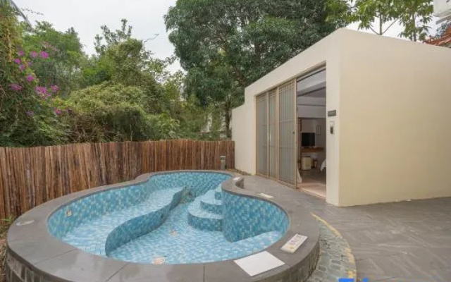 Yihe Lakeside Courtyard – Pool – Jiangmen