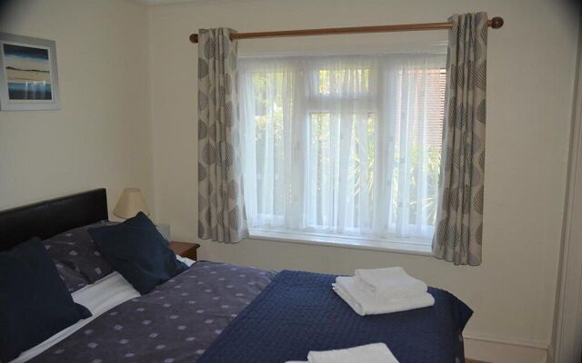 Stover Lodge Hotel - BB