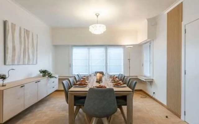 Spacious House With Garden for Family and Friends