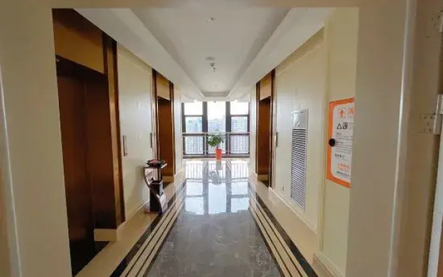 Vienna Hotel (Cangzhou Binjiang Wuyue Plaza)