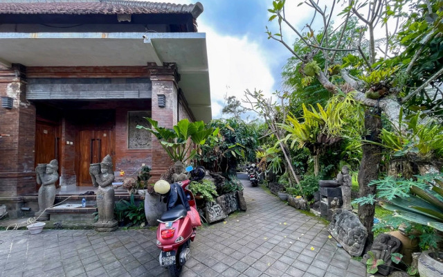 Men Bebas Homestay near Ubud Mitra RedDoorz