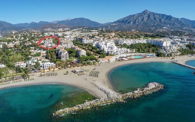 New Skandinavian penthouse-5min to beach