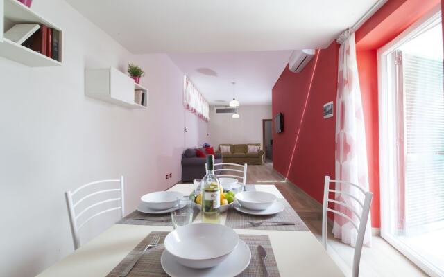 G&G Sorrento Apartments