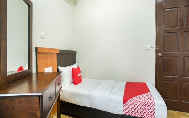 Grand Inn Semporna by OYO Rooms