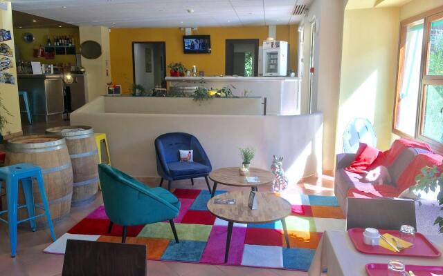 Appart'Hotel Castel Emeraude