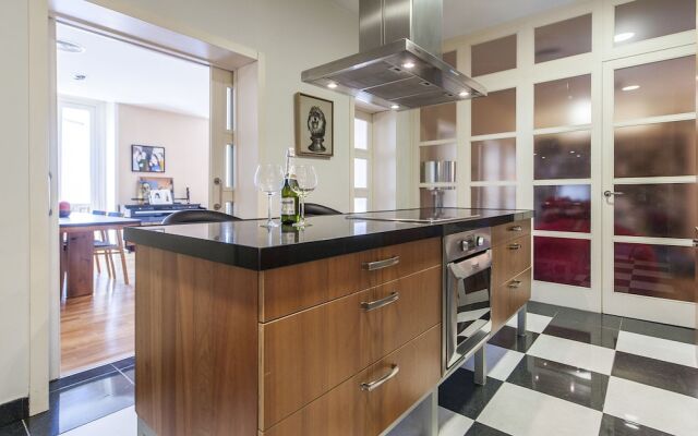 Exclusive - Luxury Sol I