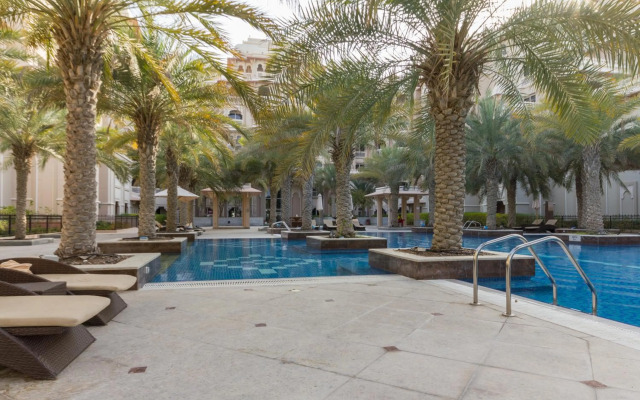 Luton Vacation Homes Grandeur Residence