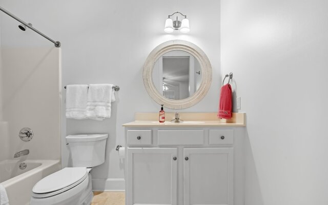 Sailmakers Place 302