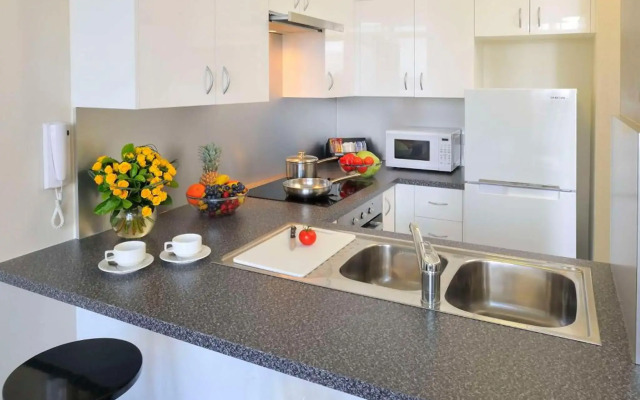 Metro Apartments on Darling Harbour - Sydney