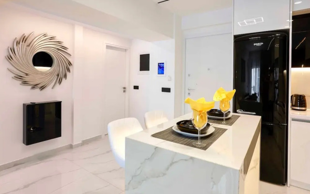 Kallimarmaro M M Smart Suite by Superhost Hub