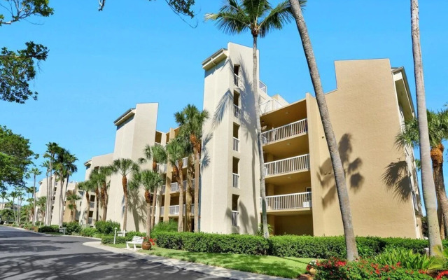 Eagle Cay Building 3-204