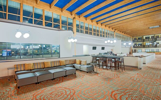 Ramada Plaza & Conference Center by Wyndham Gillette