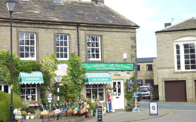 Kingfisher Lodge