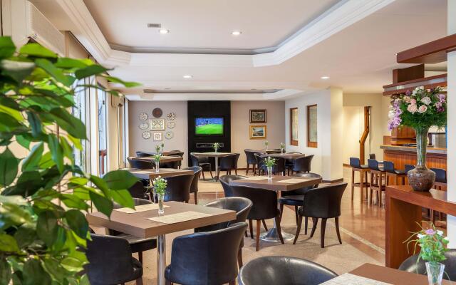 Monthez Hotel & Eventos