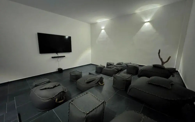 Estudio con Jacuzzi Privado NAIA B8