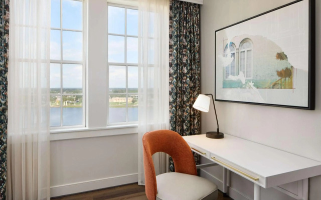 The Terrace Hotel Lakeland, Tapestry Collection by Hilton