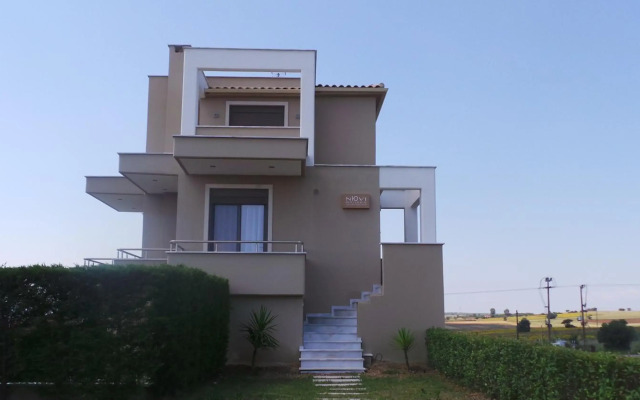 Niovi Boutique Apartments