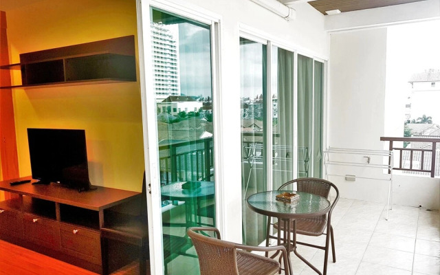 Phuket Villa 1 Patong Beach by PHR