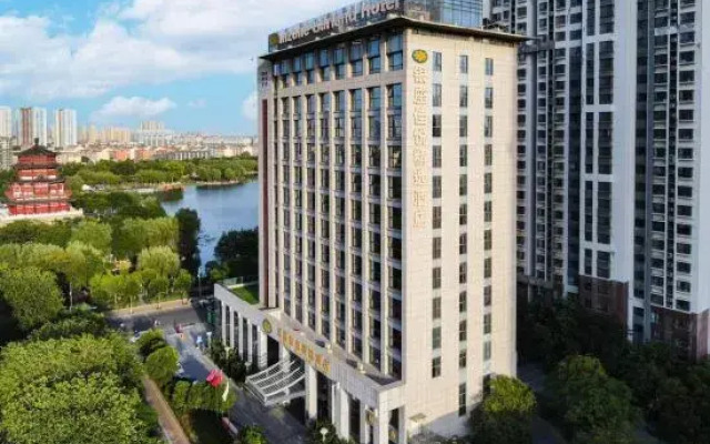 Jining INZONE GARLAND SELECTION Hotel (Nanchi Park Railway Station)