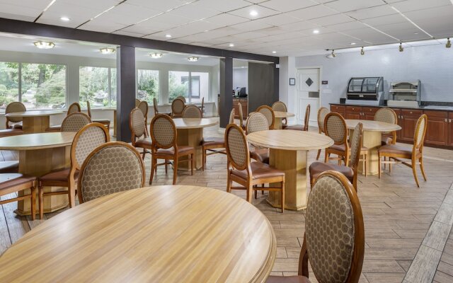 Amwell Suites Somerset Bridgewater