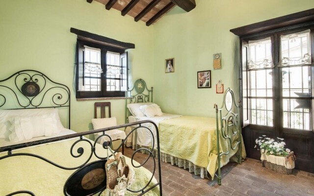 Rose Tower 6 2 in Rome