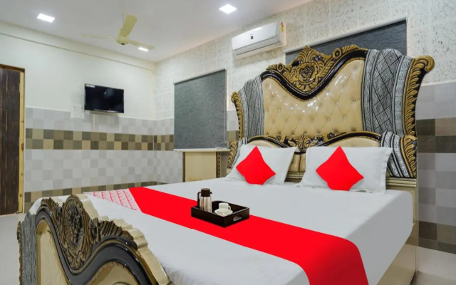Oyo Flagship 804922 Seera Suites