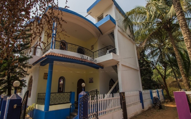 OYO 12483 Home Bright 2BHK Mapusa