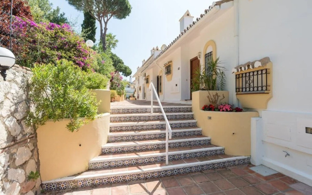 MalagaSuite Beautiful Village Calahonda