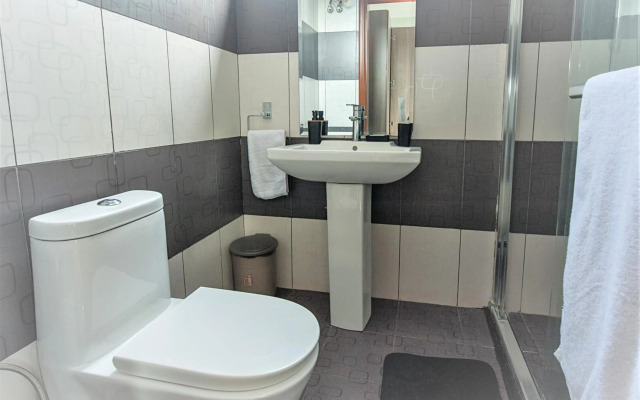 Montecito Apartments