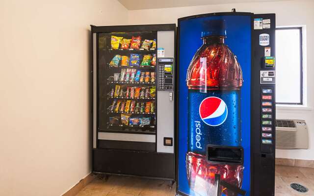 Studio 6 Greensboro, NC