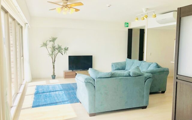 Lara Court Seaside Yagaji