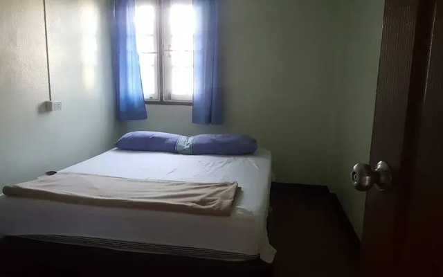 OYO 1052 Nonni Guesthouse - Hostel