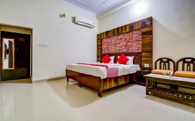 Hotel Saif by OYO