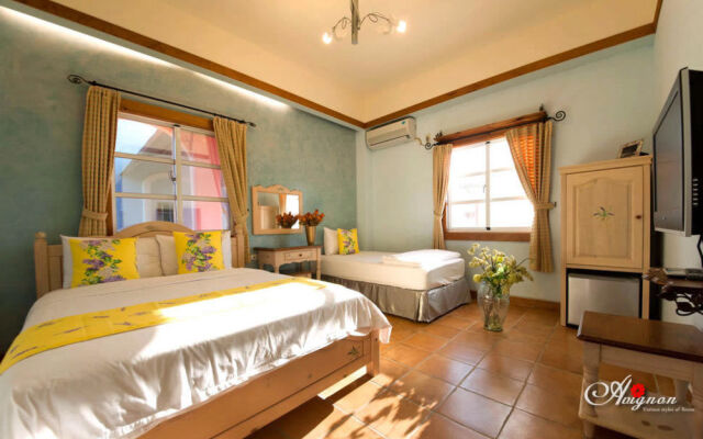 Kenting Avignon B&B - Hotel Flower