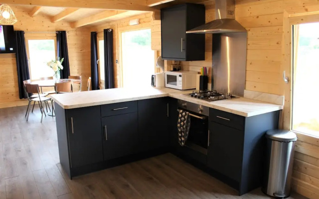 Lovely 3-bed Lodge in Ashton Under Hill