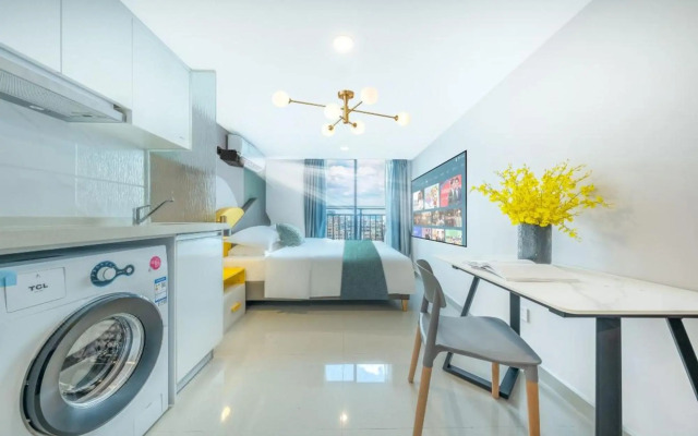 Manfei Apartment (Foshan Nanhai Baide Plaza Shop)