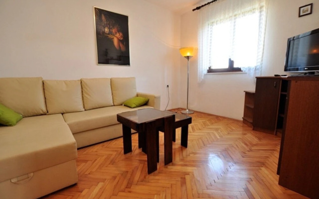 Pavao - With Parking - A2