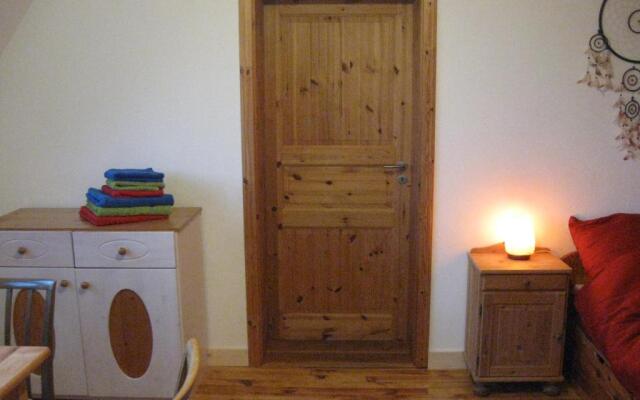 Familiensuite, zwei Zimmer, Mitbenutzung von Küche und Bad