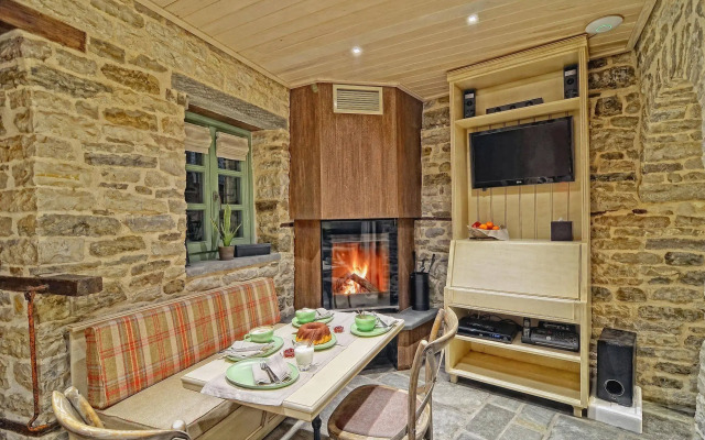 Aithrio Guesthouse
