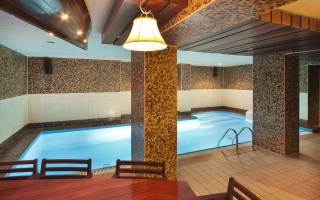 Alanga Hotel