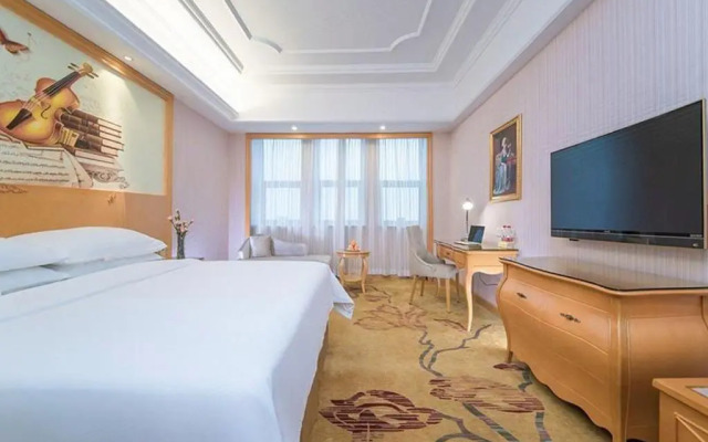 Venus International Hotel Hankou North Branch
