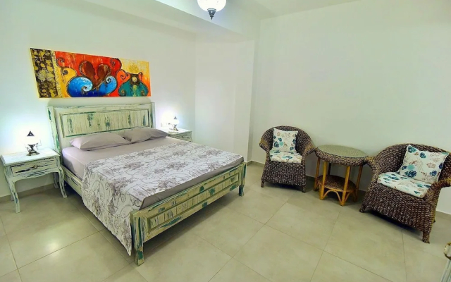 Bahama Art Hotel
