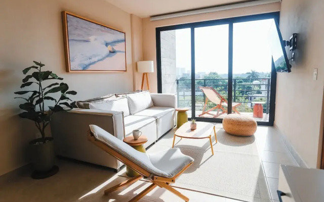 Everglades Suites