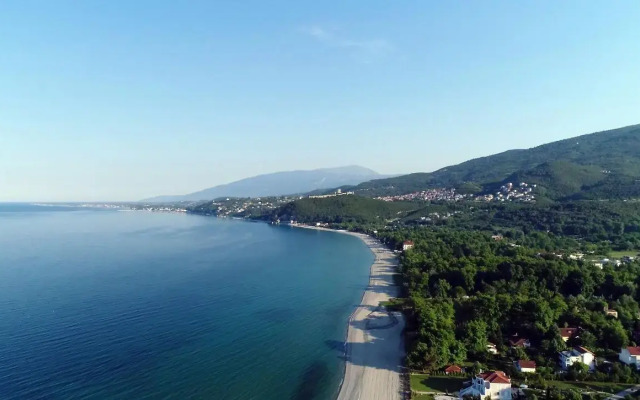 Sintrivanis Hotel
