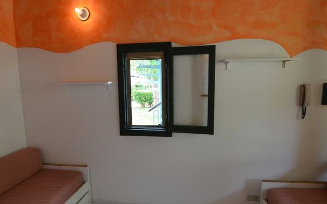 Belvilla by OYO Spacious Bungalow With AC Near sea