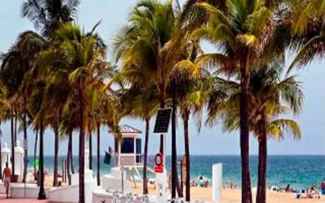 Hollywood Gateway Inn